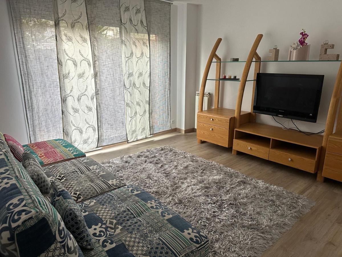 Апартаменты Apartamento Con Jardin En Льенкрес Экстерьер фото