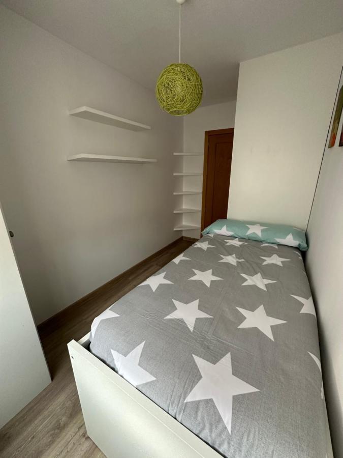 Апартаменты Apartamento Con Jardin En Льенкрес Экстерьер фото
